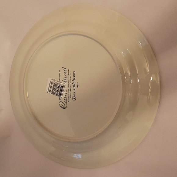 Cumberland Brambleberry Dinner Plate - Picture 2 of 3